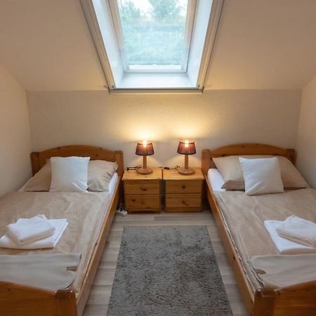 Apartament Rent A Scooter Vendeghaz Zamárdi Zewnętrze zdjęcie