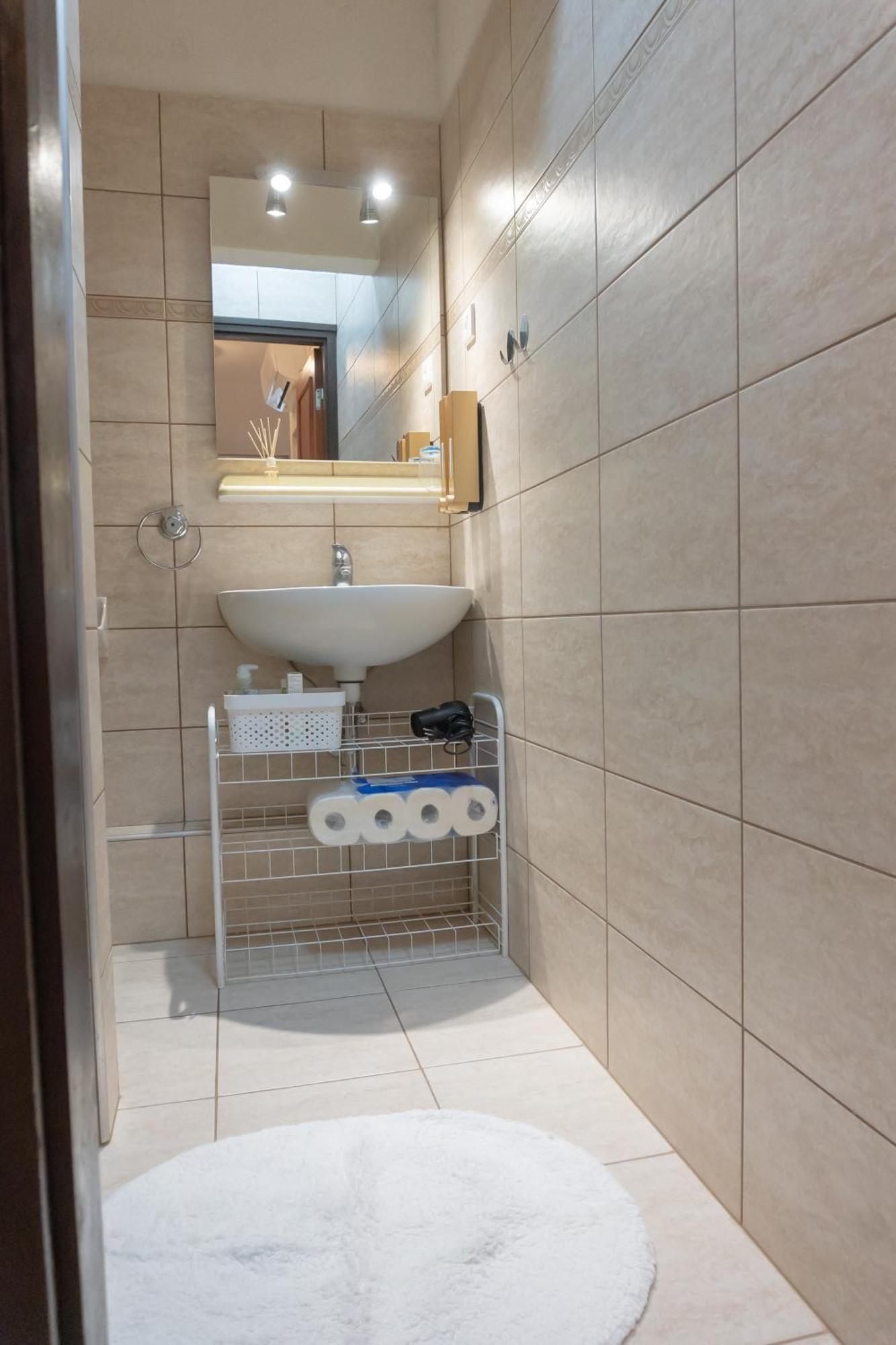 Apartament Rent A Scooter Vendeghaz Zamárdi Zewnętrze zdjęcie