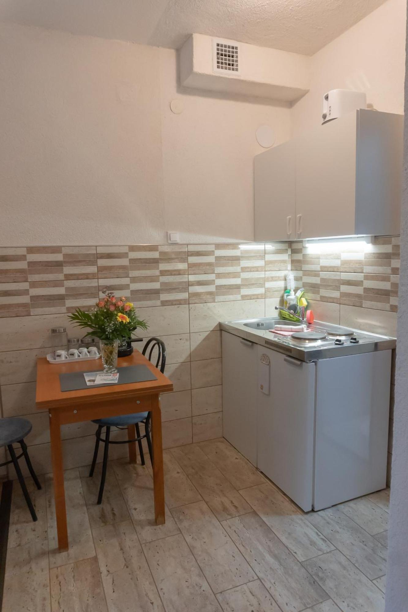 Apartament Rent A Scooter Vendeghaz Zamárdi Zewnętrze zdjęcie
